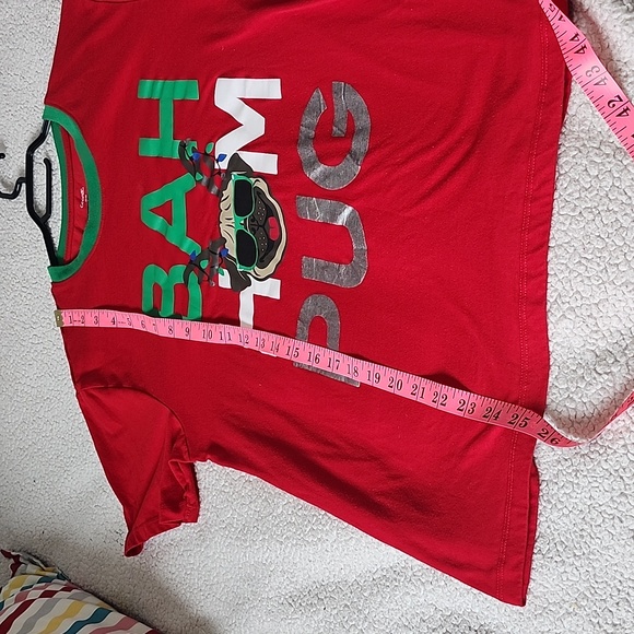 Bah Hum Pug graphic Christmas Holiday t-shirt - Picture 5 of 6